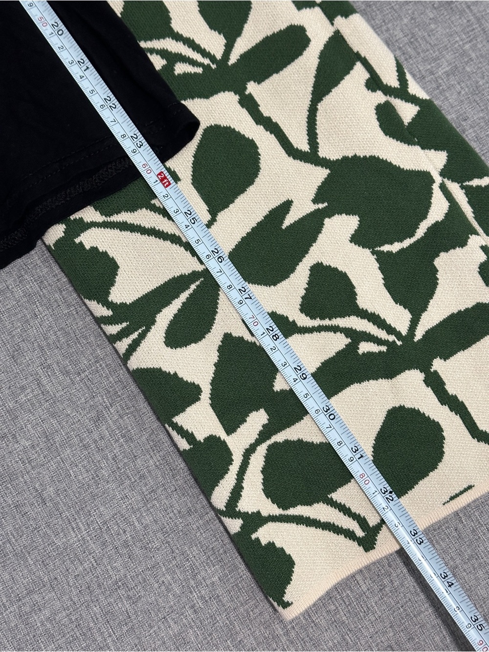Cider Green and Cream Leaf-Print Knit Midi Skirt with Boohoo Side Slit - Picture 5 of 5